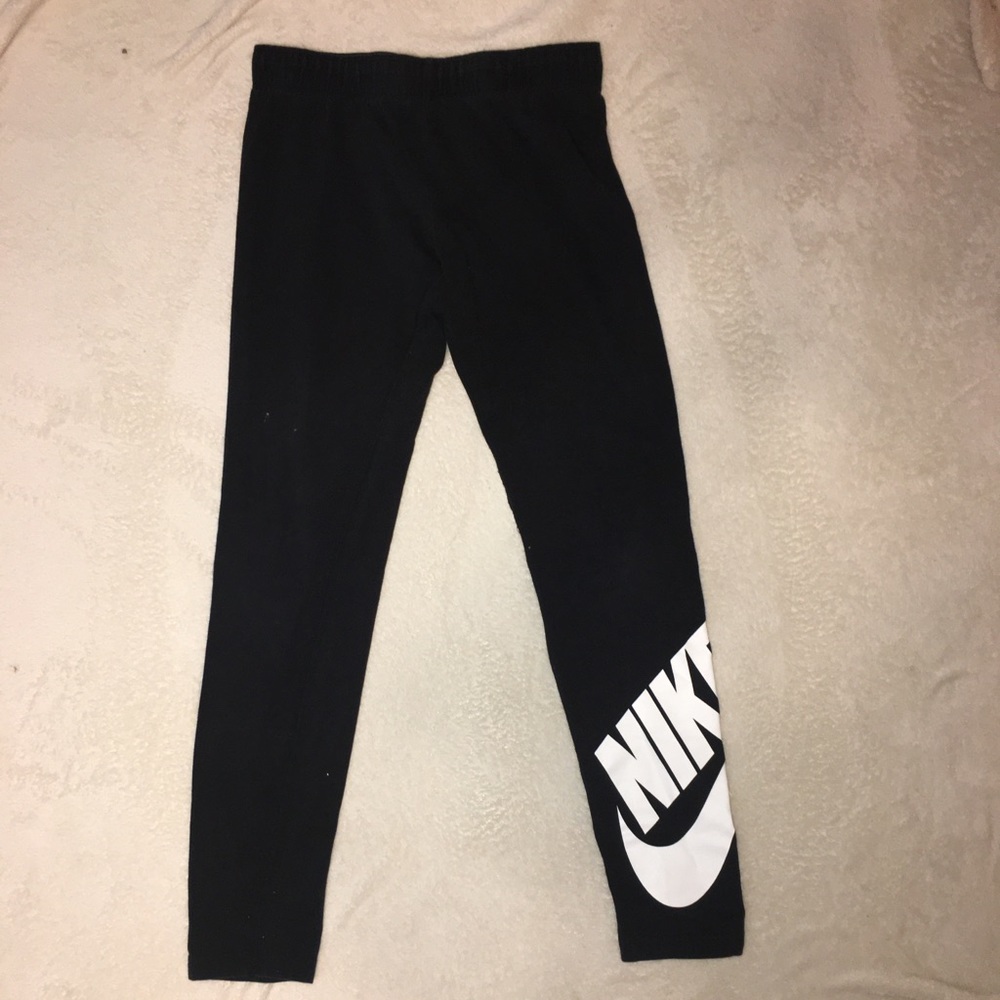 Girls Nike Leggings